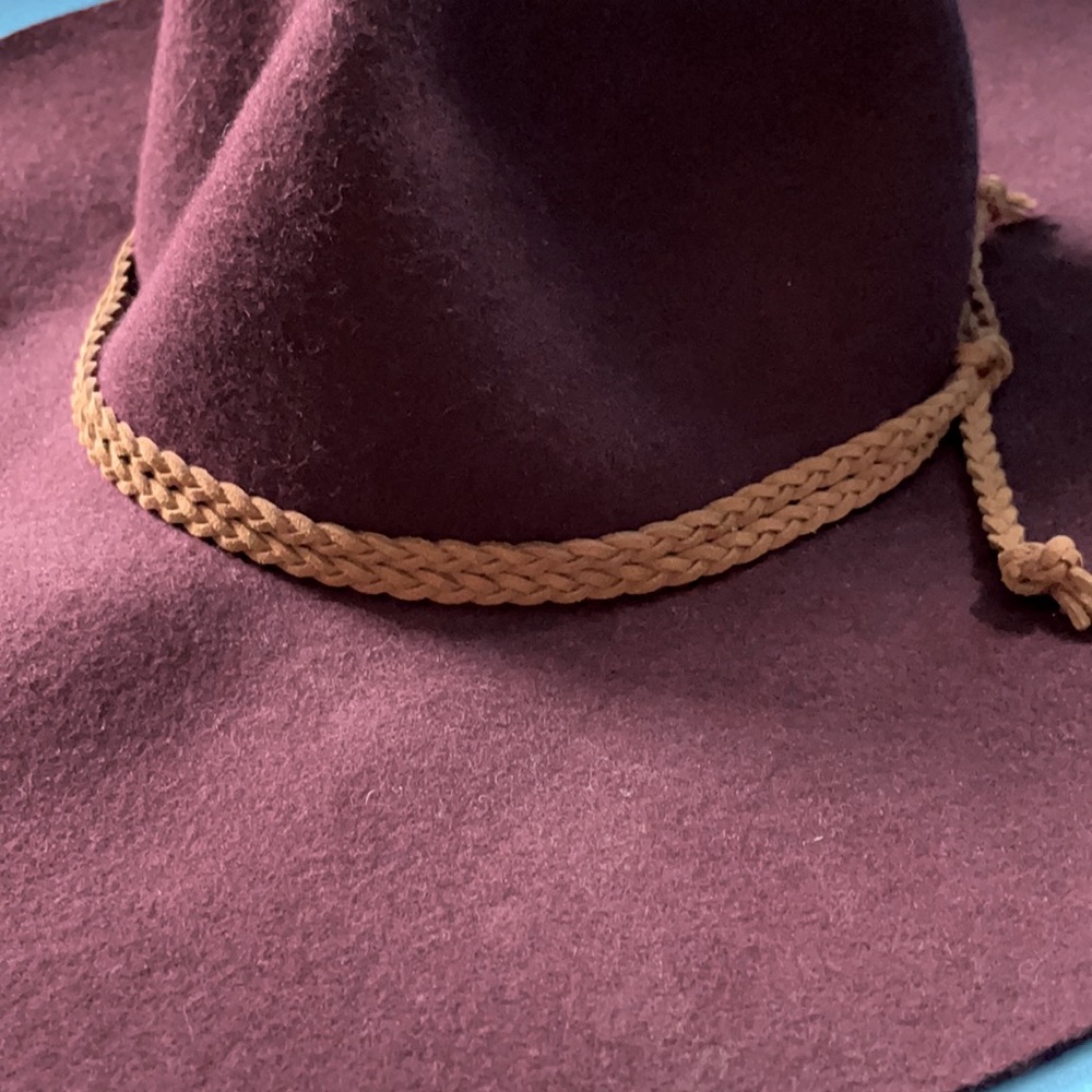 Burgundy boho felt hat w/braided suede trim